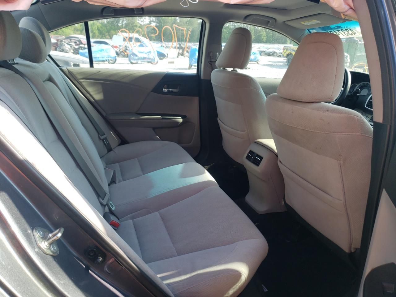 Photo 6 from auction – 2015 HONDA ACCORD EX with VIN 1HGCR2F7XFA226814