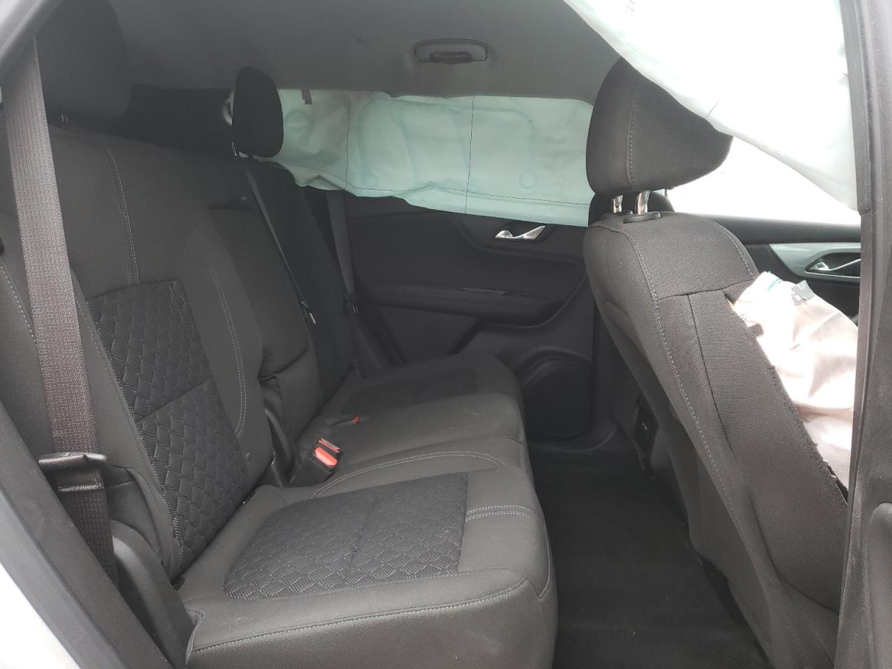 Photo 6 from auction – 2020 CHEVROLET BLAZER 1LT with VIN 3GNKBBRAXLS701210