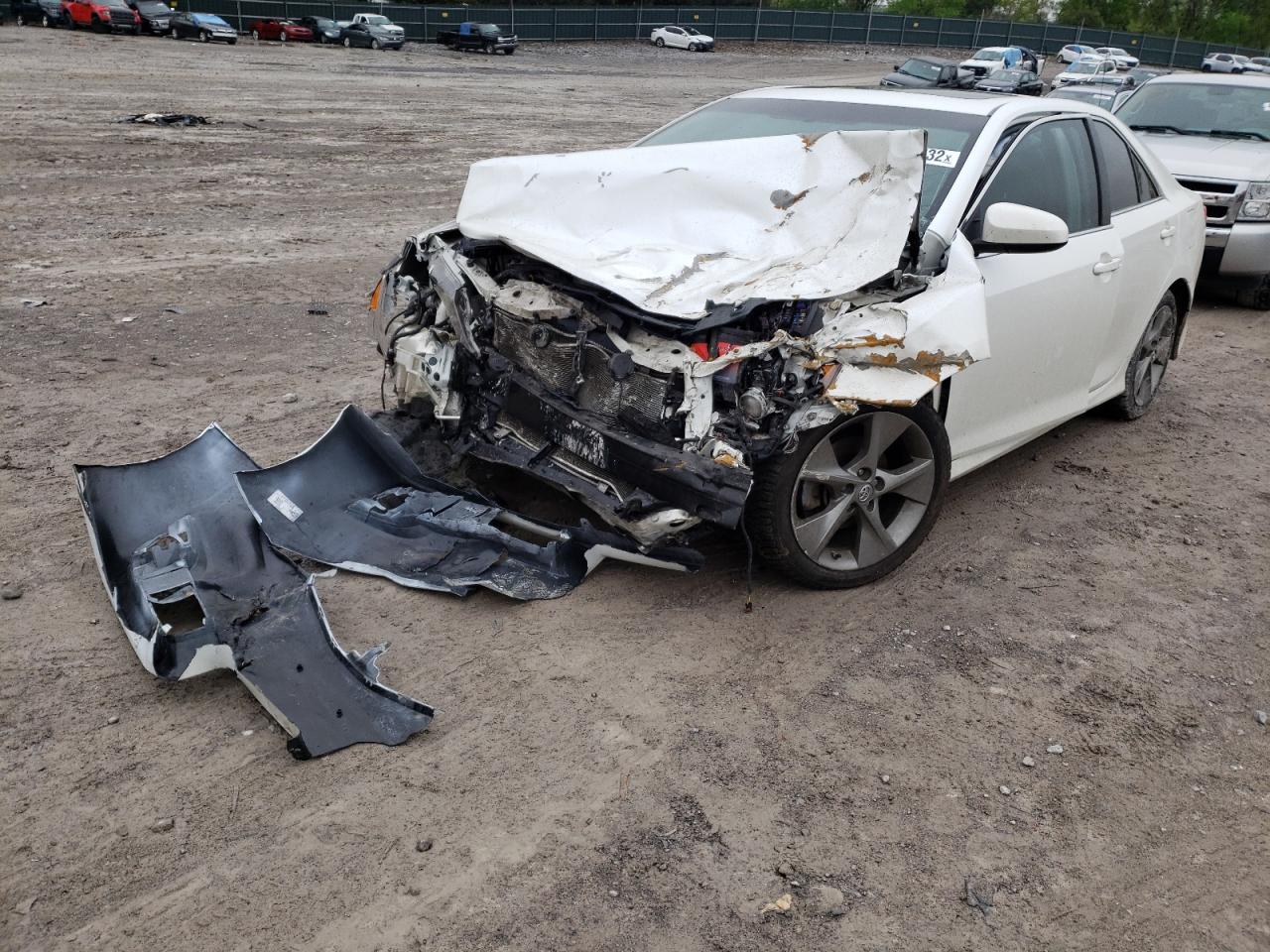 Photo 2 from auction – 2012 TOYOTA CAMRY BASE with VIN 4T1BF1FK2CU619357