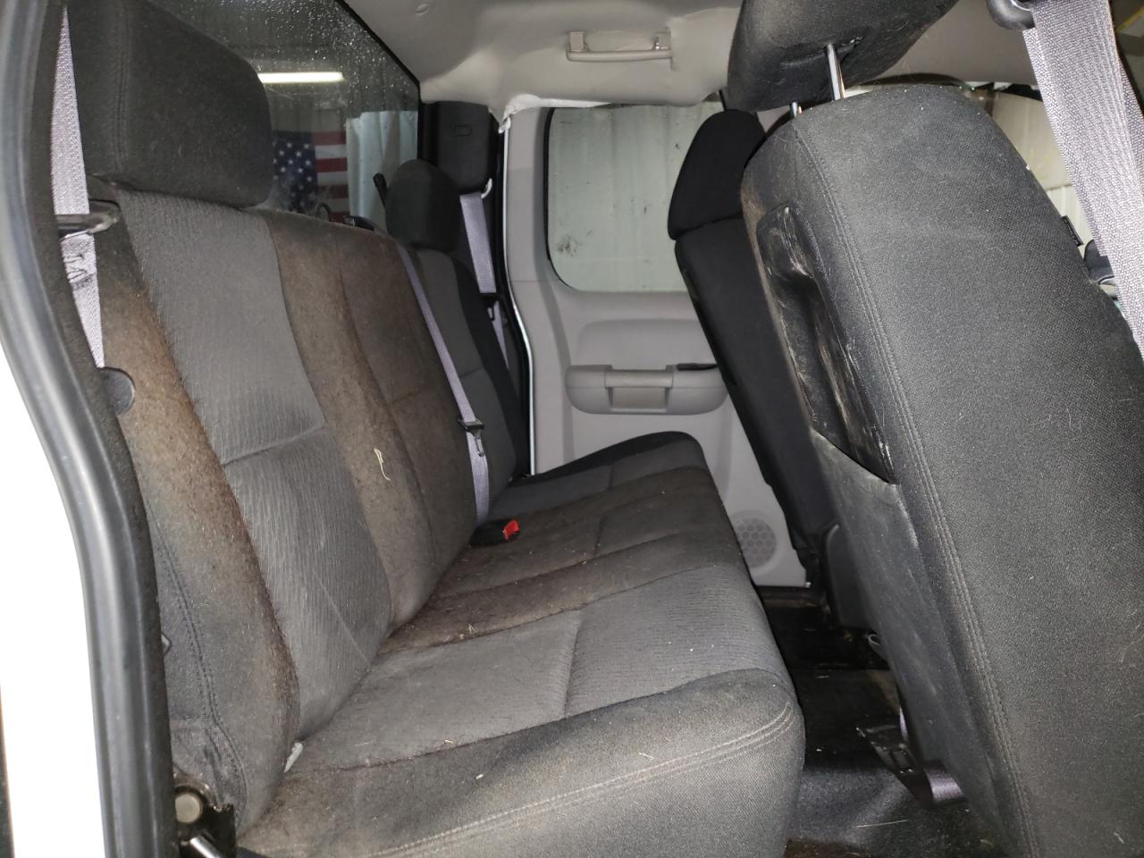 Photo 6 from auction – 2011 CHEVROLET SILVERADO with VIN 1GCRKPE32BZ212197