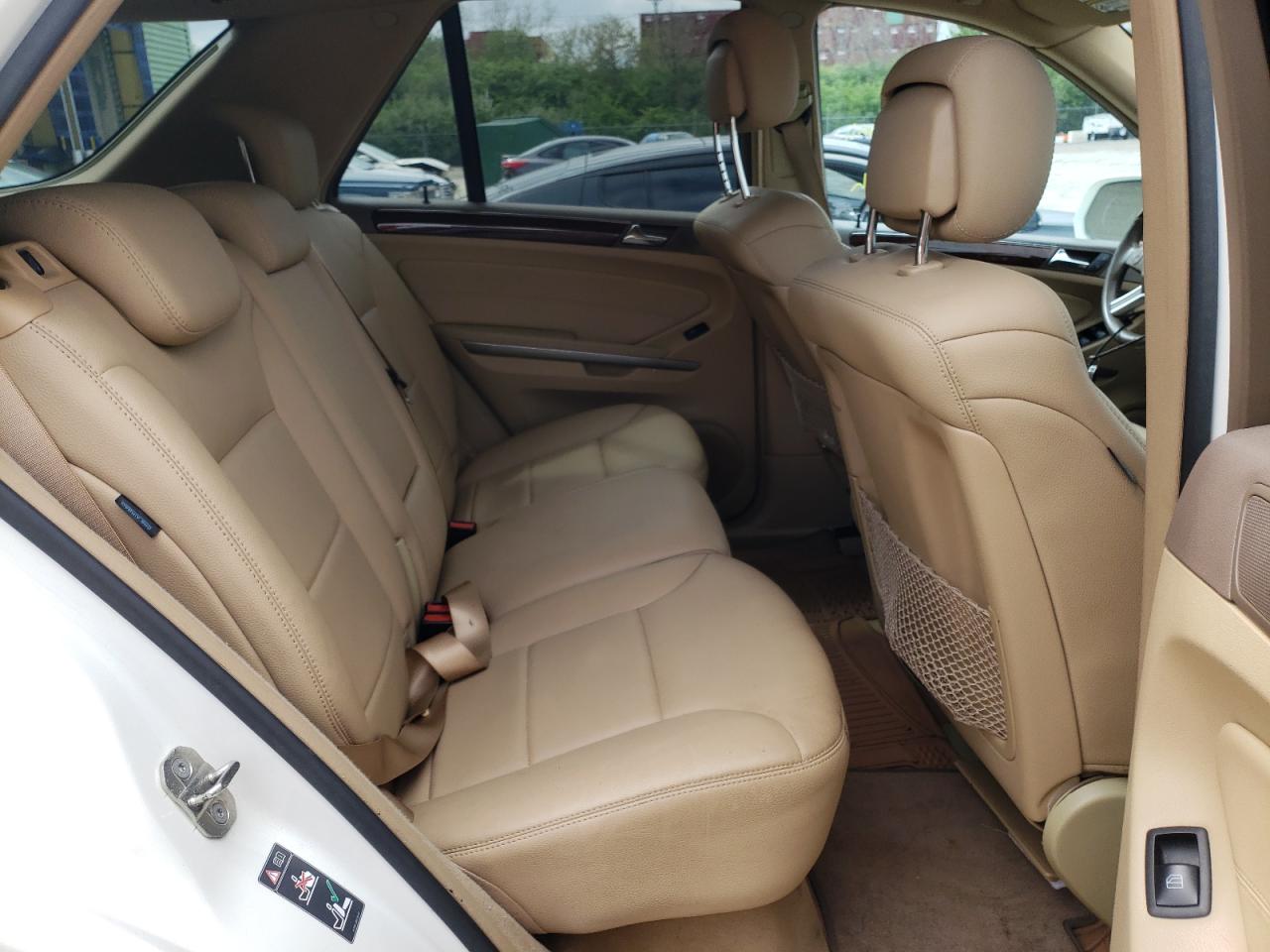 Photo 6 from auction – 2010 MERCEDES-BENZ ML 350 BLU with VIN 4JGBB2FB3AA540991