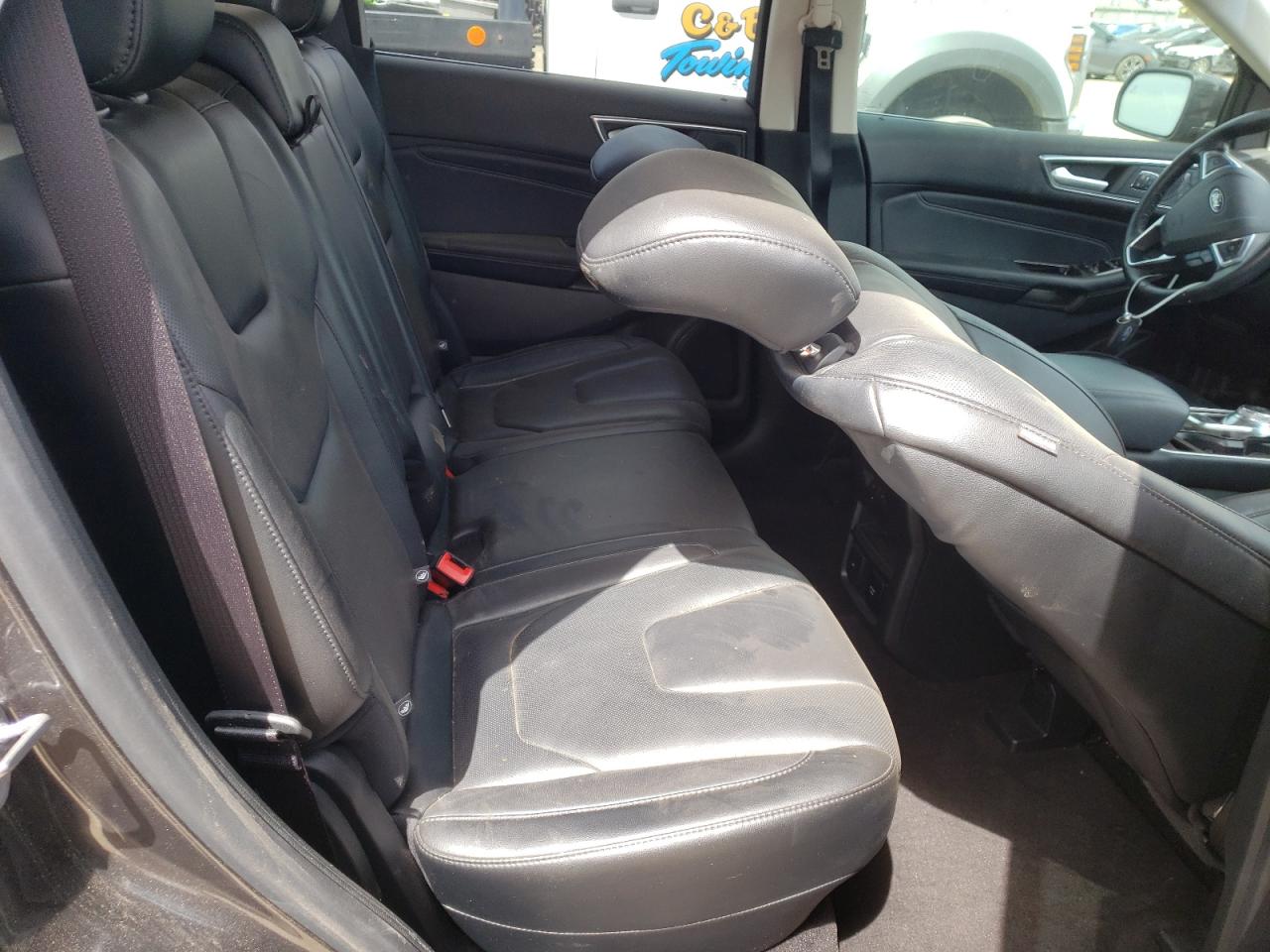 Photo 6 from auction – 2019 FORD EDGE TITAN with VIN 2FMPK3K96KBB42498