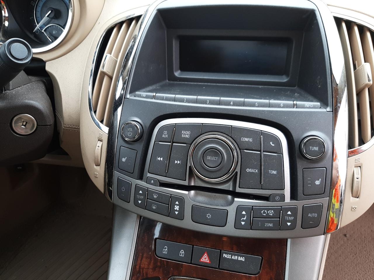 Photo 9 from auction – 2011 BUICK LACROSSE C with VIN 1G4GD5EDXBF235934