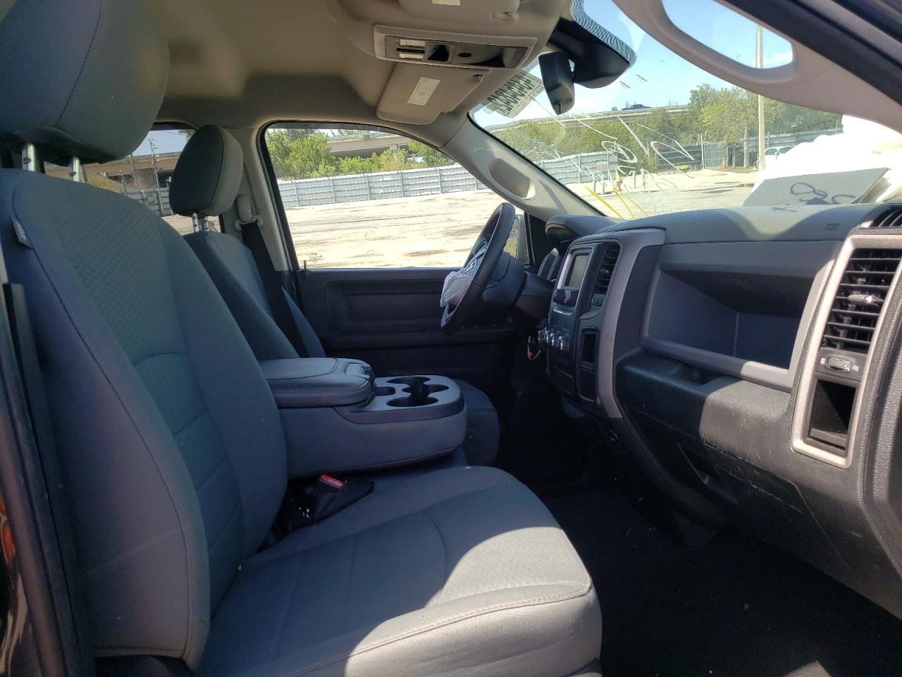 Photo 5 from auction – 2014 RAM 1500 ST with VIN 1C6RR7FT6ES465134