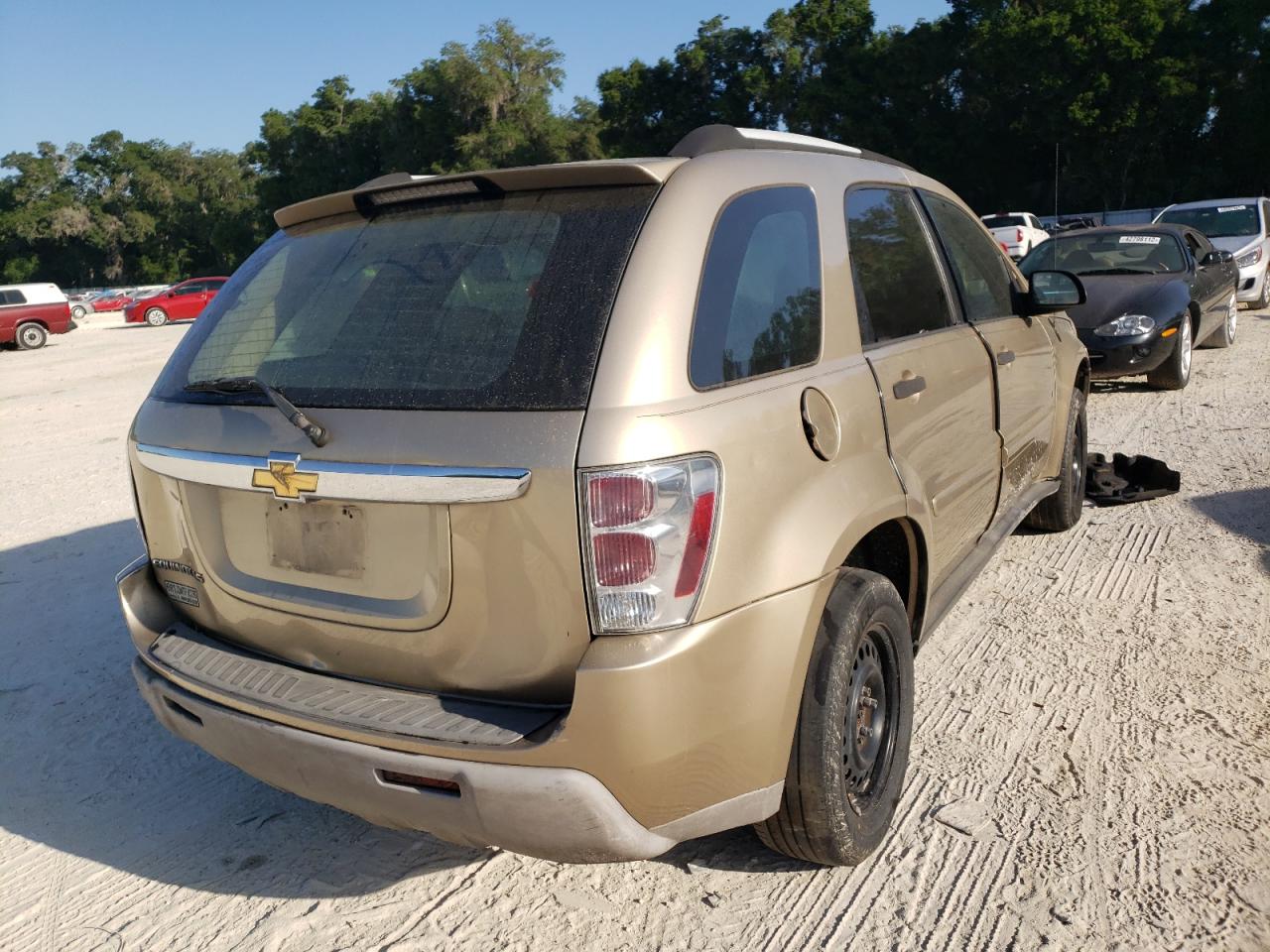 Photo 4 from auction – 2006 CHEVROLET EQUINOX LS with VIN 2CNDL13F266172864