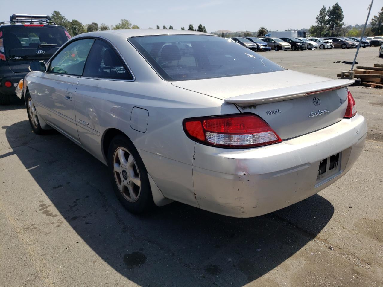 Photo 3 from auction – 2001 TOYOTA CAMRY SOLA with VIN 2T1CF28PX1C535949
