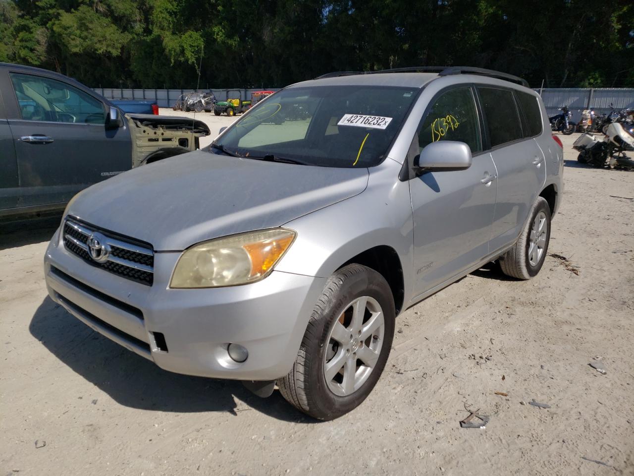 Photo 2 from auction – 2007 TOYOTA RAV4 LIMIT with VIN JTMBD31V875109974
