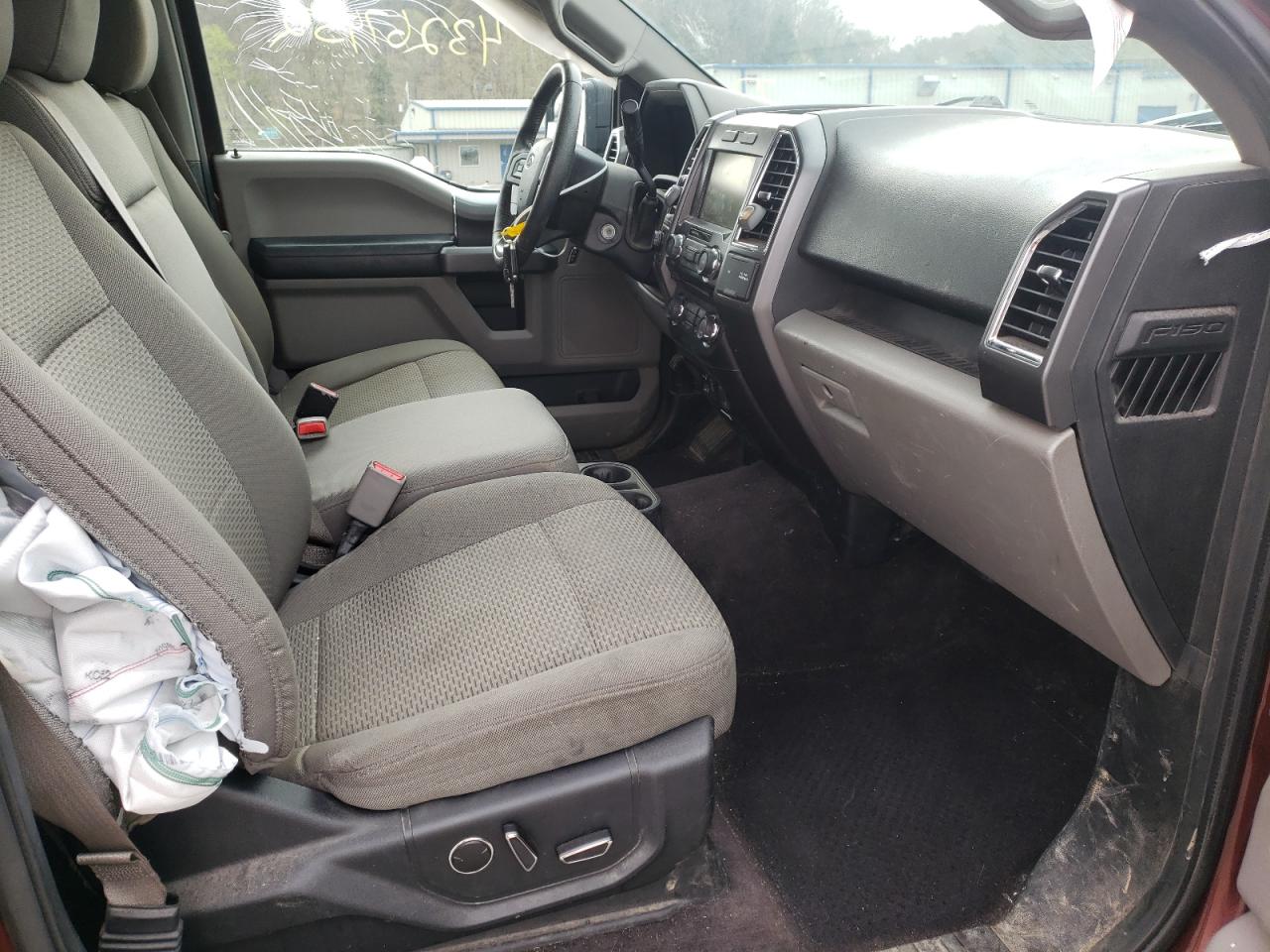 Photo 5 from auction – 2015 FORD F150 SUPER with VIN 1FTEW1EG2FFB80412