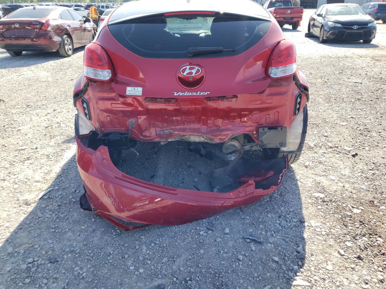 Photo 9 from auction – 2017 HYUNDAI VELOSTER with VIN KMHTC6AD1HU323501