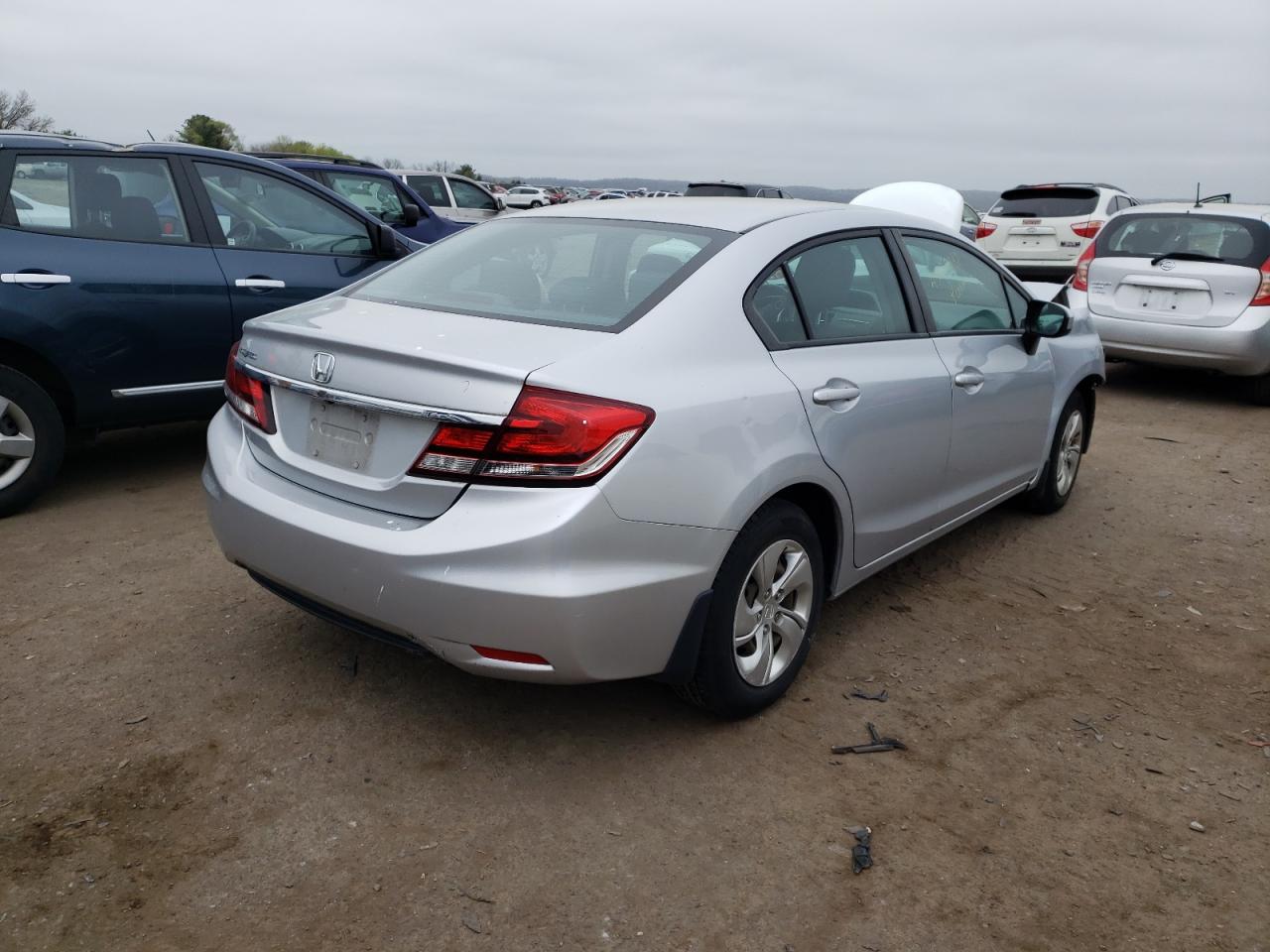 Photo 4 from auction – 2014 HONDA CIVIC LX with VIN 2HGFB2F53EH558366