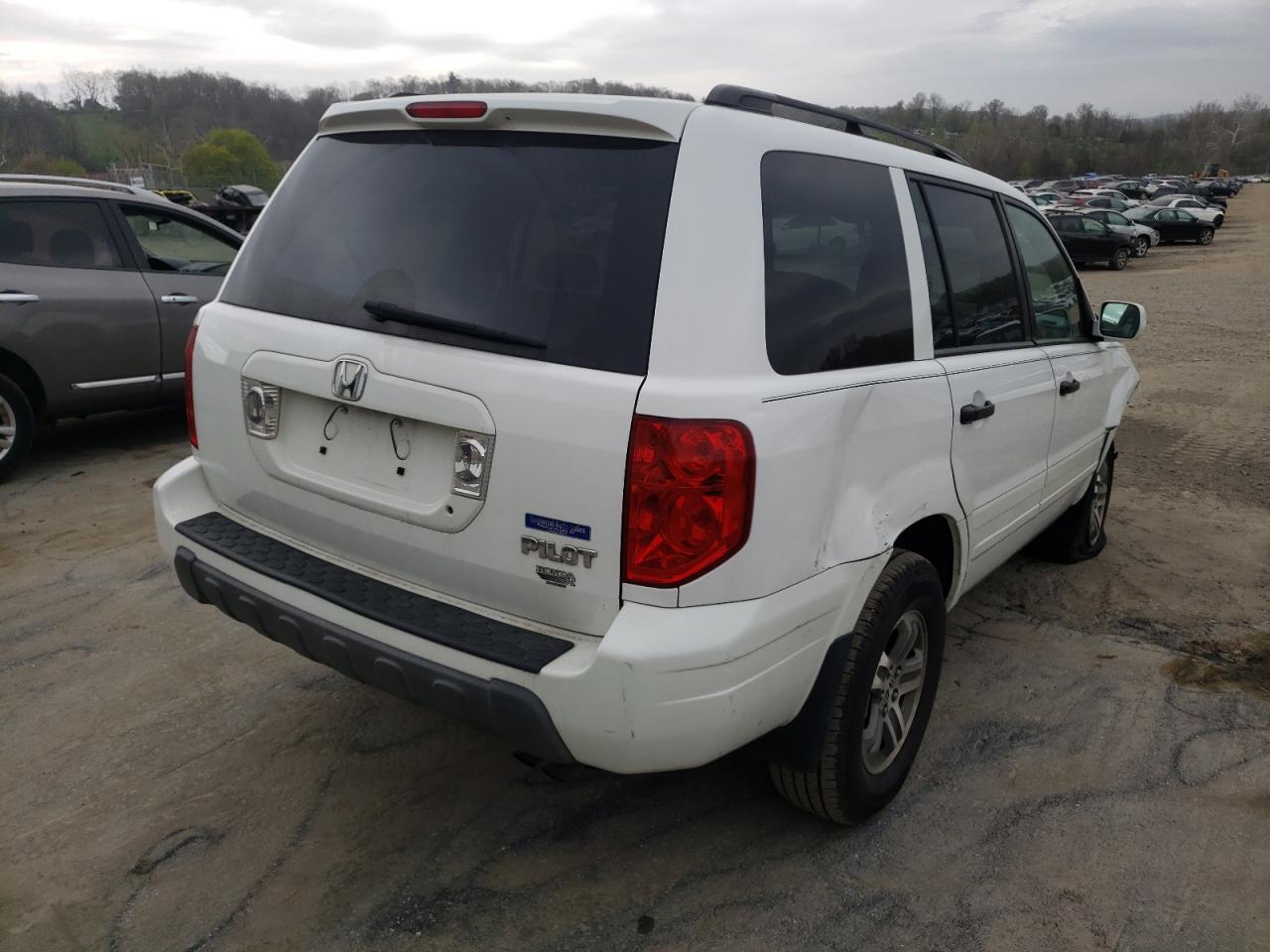 Photo 4 from auction – 2004 HONDA PILOT EXL with VIN 2HKYF185X4H526989