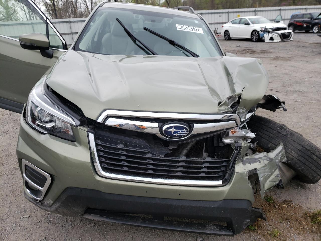 Photo 7 from auction – 2019 SUBARU FORESTER L with VIN JF2SKAUC2KH592892