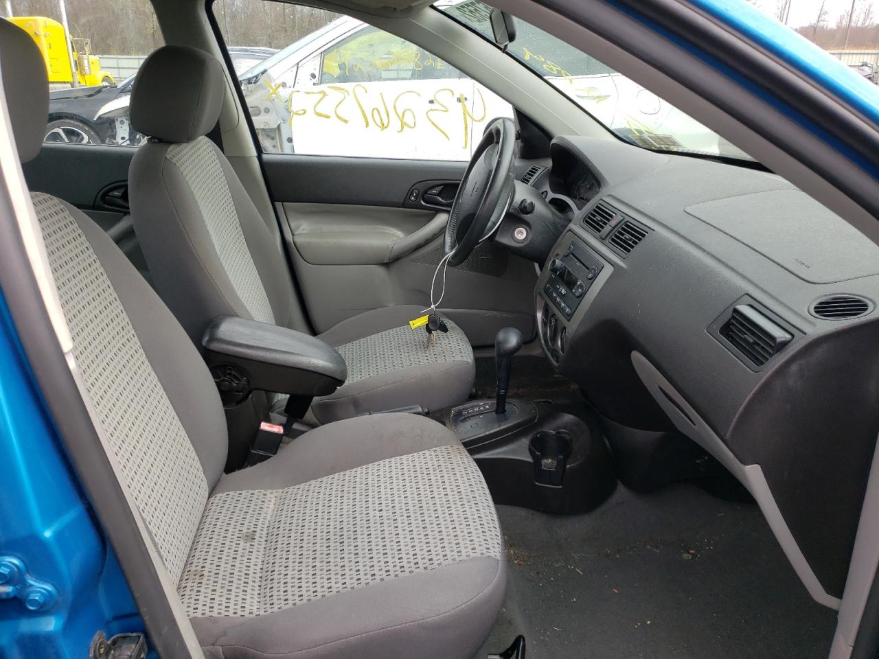 Photo 5 from auction – 2007 FORD FOCUS ZX4 with VIN 1FAHP34N07W248316