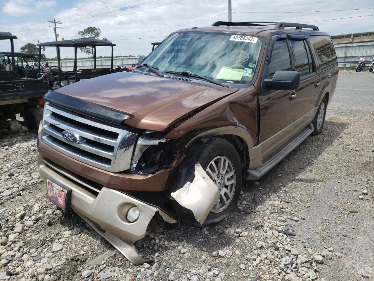 Photo 2 from auction – 2011 FORD EXPEDITION with VIN 1FMJK1H5XBEF05498