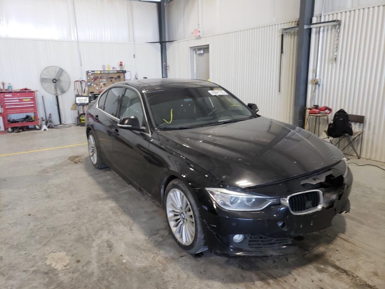 BMW 335 I 2013 with VIN WBA3A9G54DNP37417 - Photo from auction