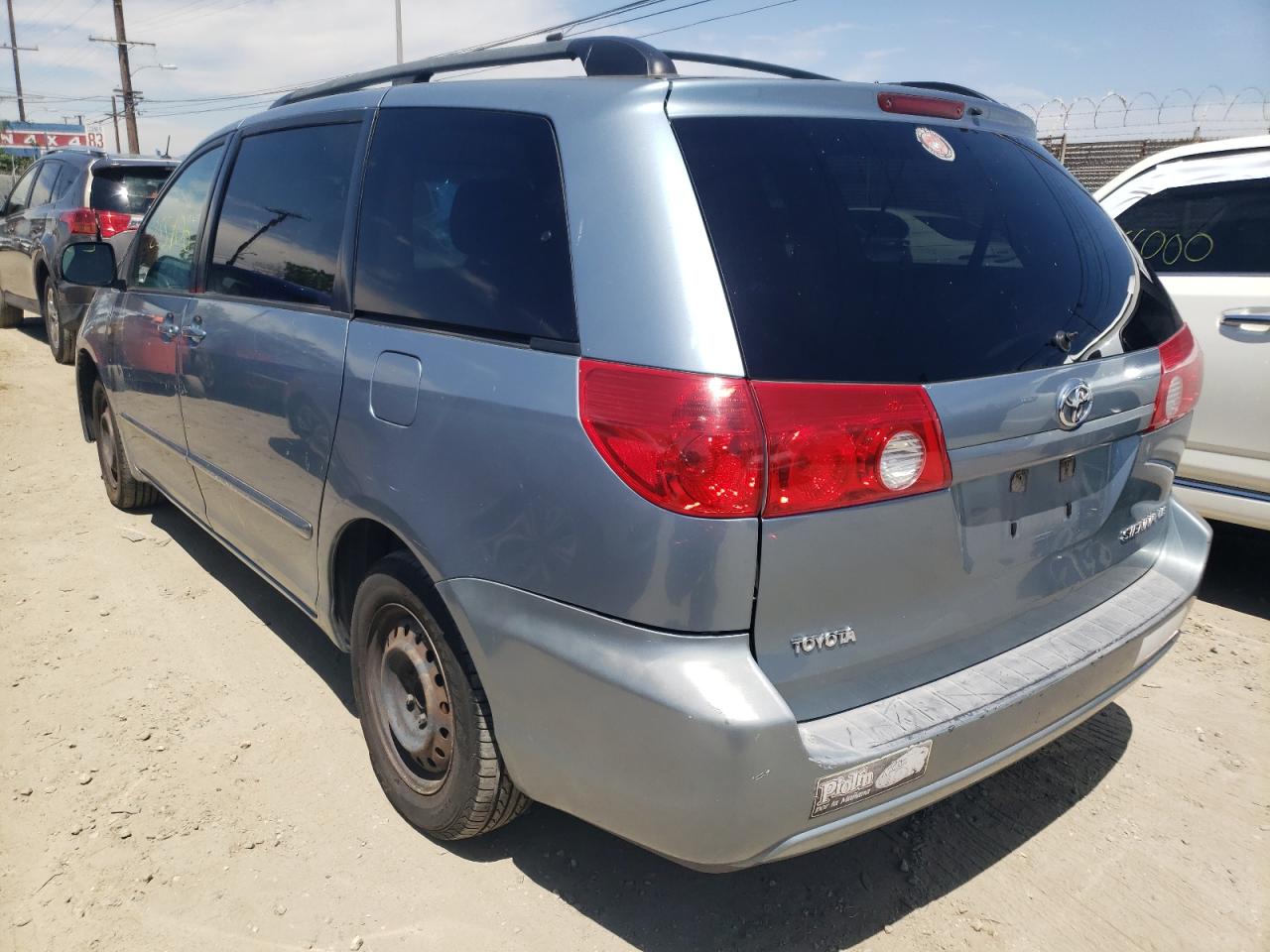 Photo 3 from auction – 2006 TOYOTA SIENNA CE with VIN 5TDZA23C26S431371