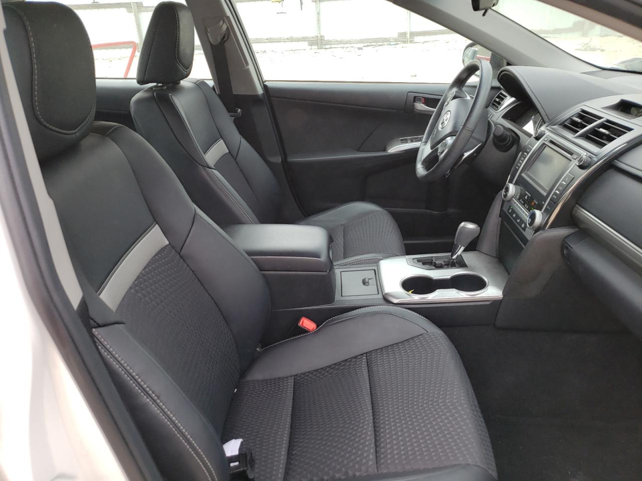Photo 5 from auction – 2012 TOYOTA CAMRY SE with VIN 4T1BK1FK7CU514860