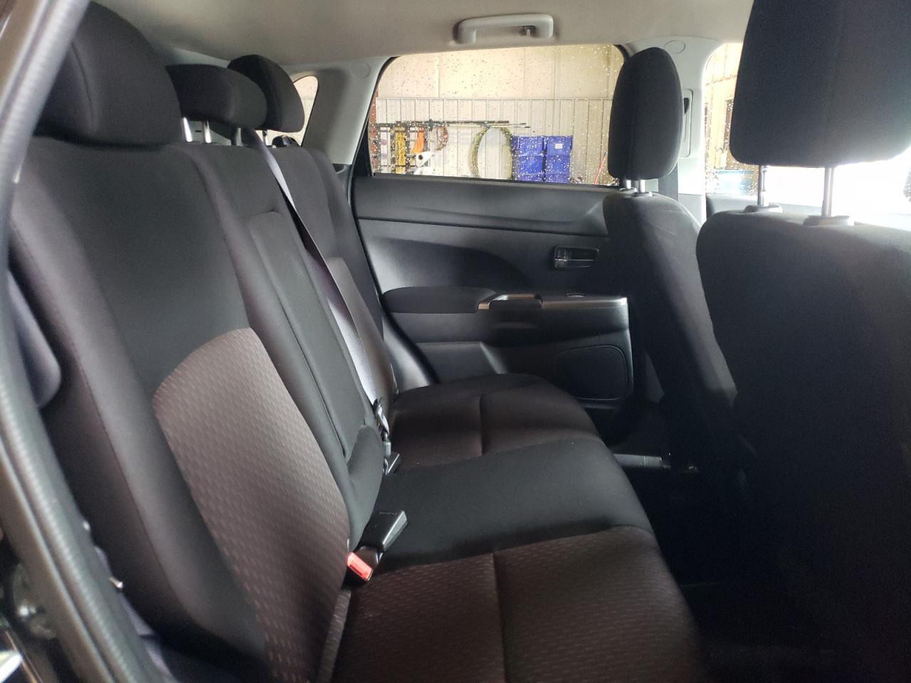 Photo 6 from auction – 2019 MITSUBISHI OUTLANDER with VIN JA4AP3AU6KU033920