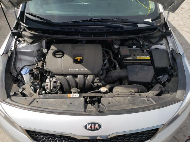 Photo 7 from auction – 2017 KIA FORTE LX with VIN 3KPFK4A79HE041897