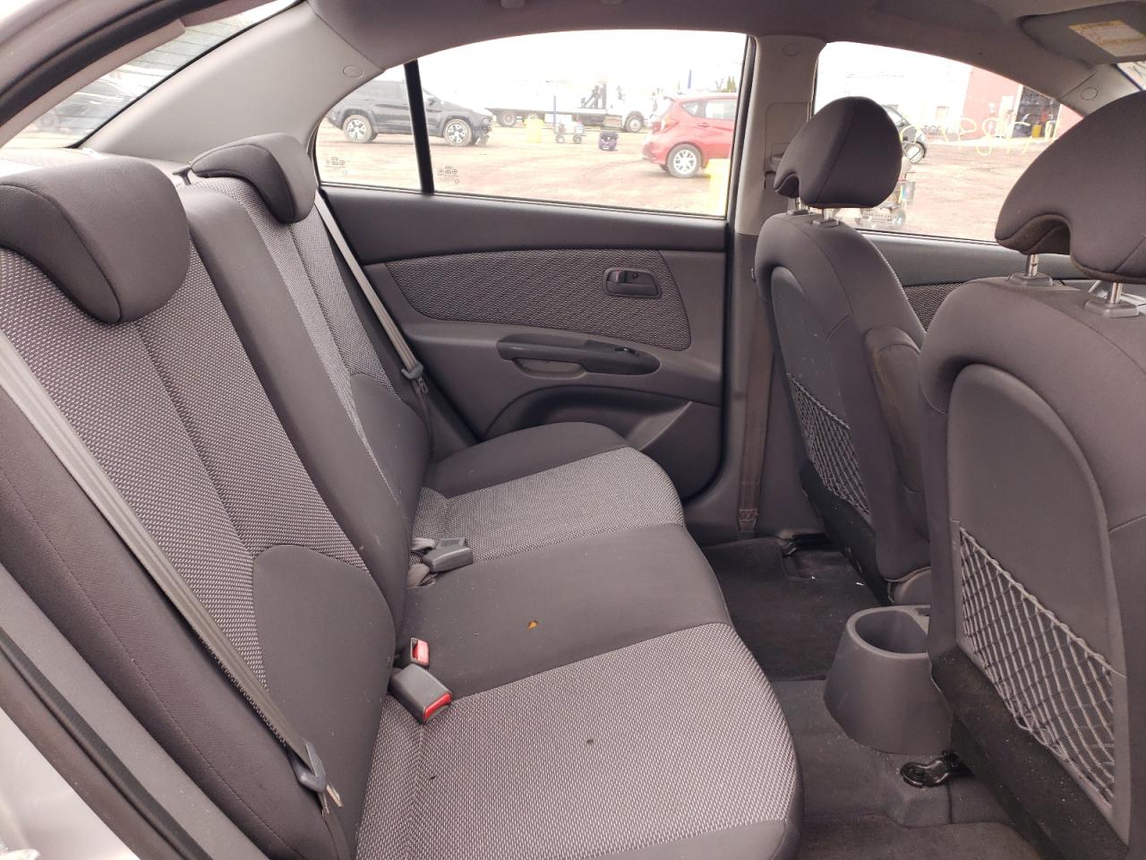 Photo 6 from auction – 2011 KIA RIO BASE with VIN KNADH4B33B6952142