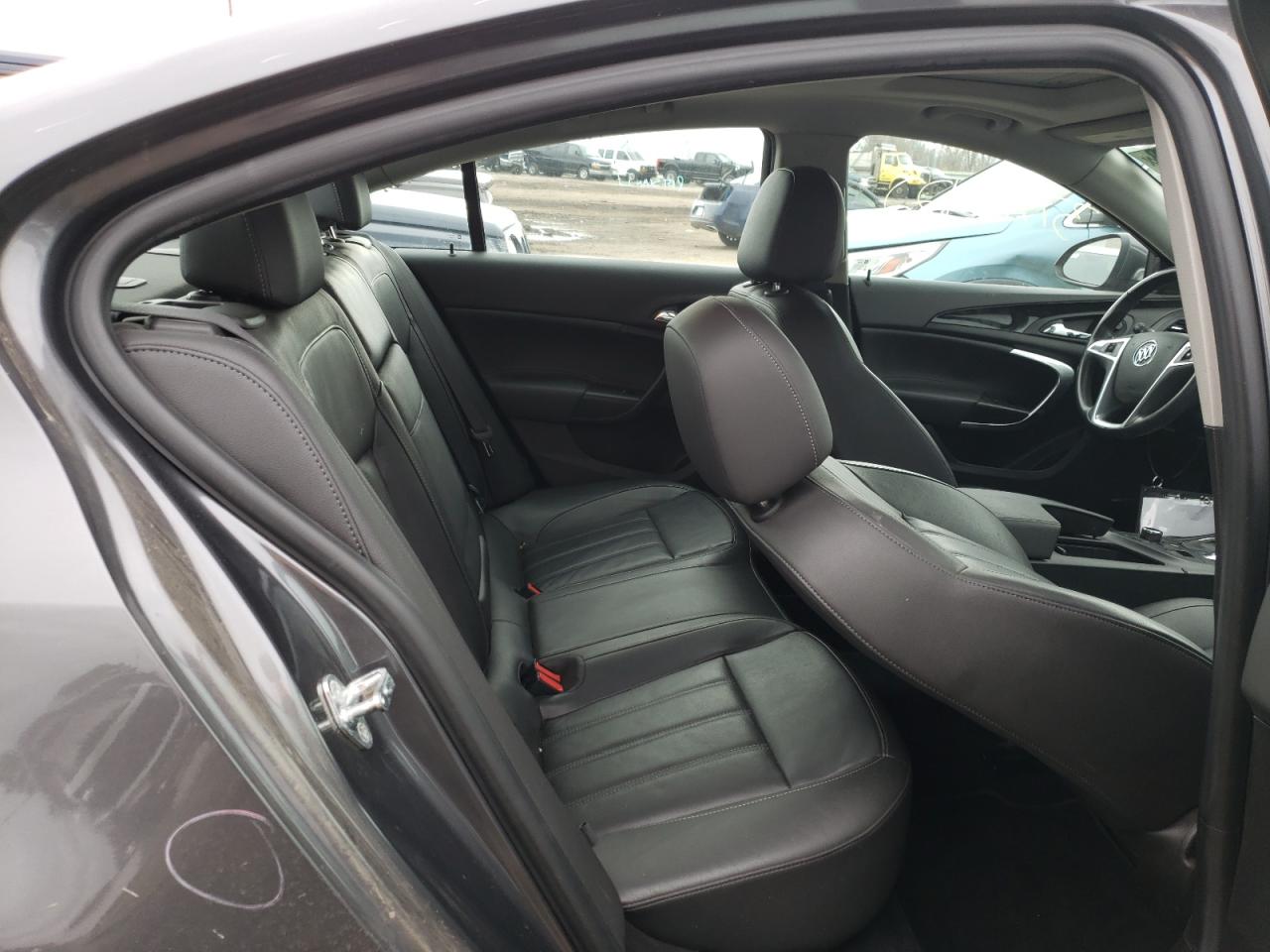 Photo 6 from auction – 2011 BUICK REGAL CXL with VIN W04G15GV1B1058121