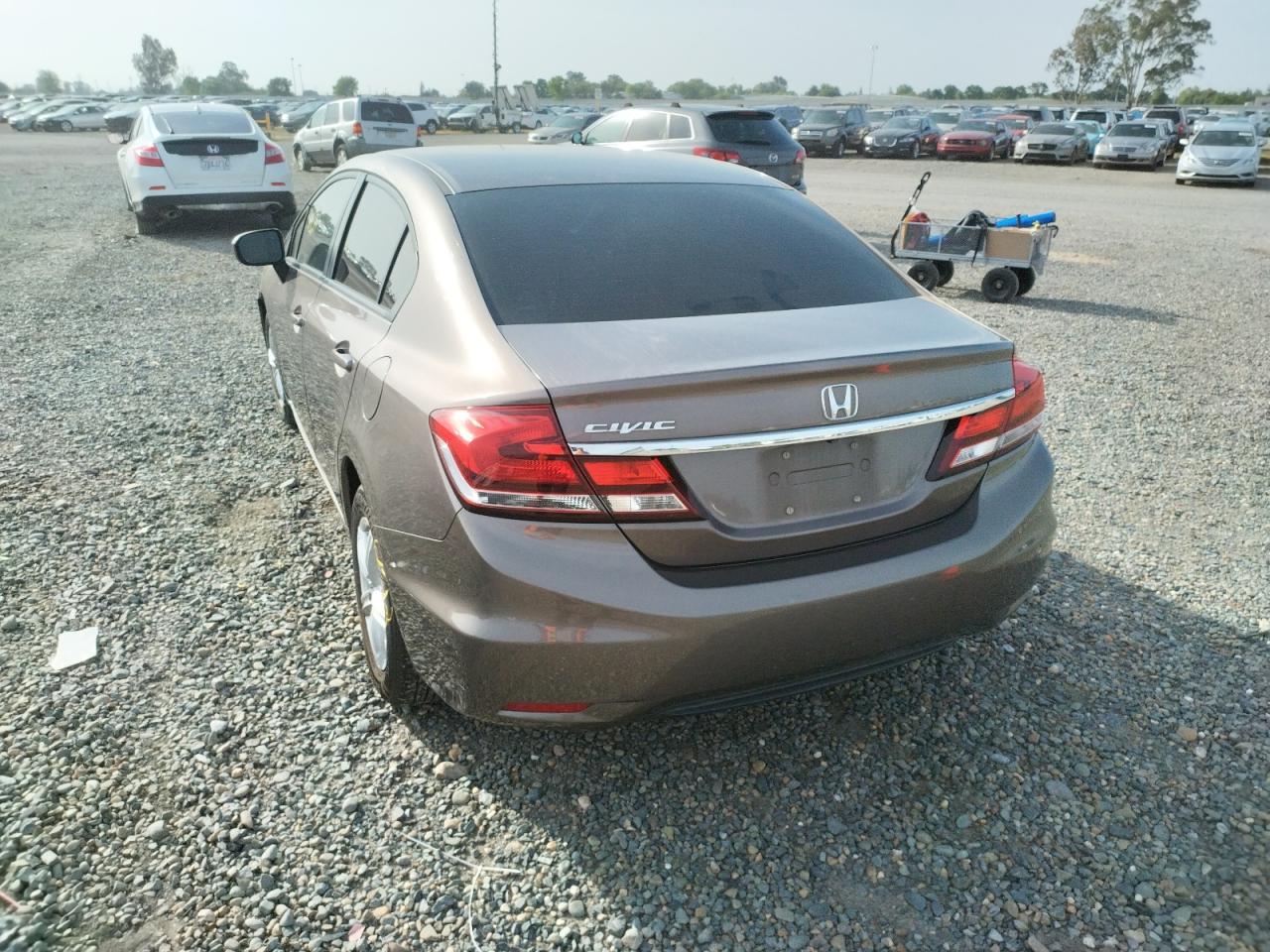 Photo 3 from auction – 2014 HONDA CIVIC LX with VIN 19XFB2F54EE205595