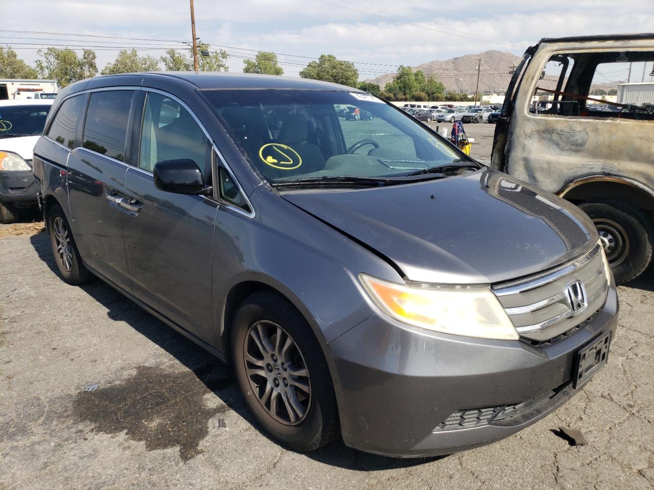Photo 1 from auction – 2011 HONDA ODYSSEY EX with VIN 5FNRL5H4XBB076039