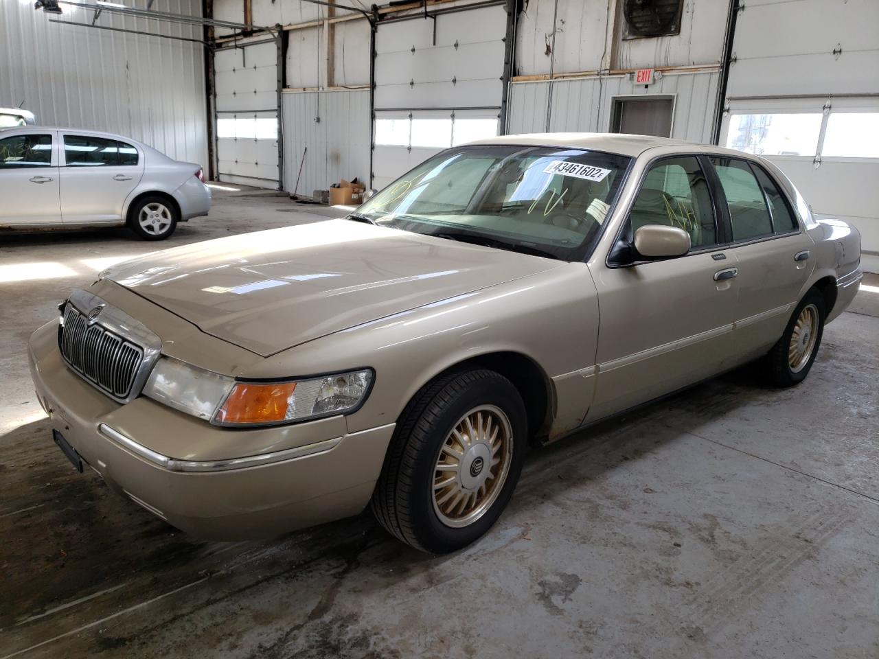 Photo 2 from auction – 2000 MERCURY GRAND MARQ with VIN 2MEFM75W7YX733050