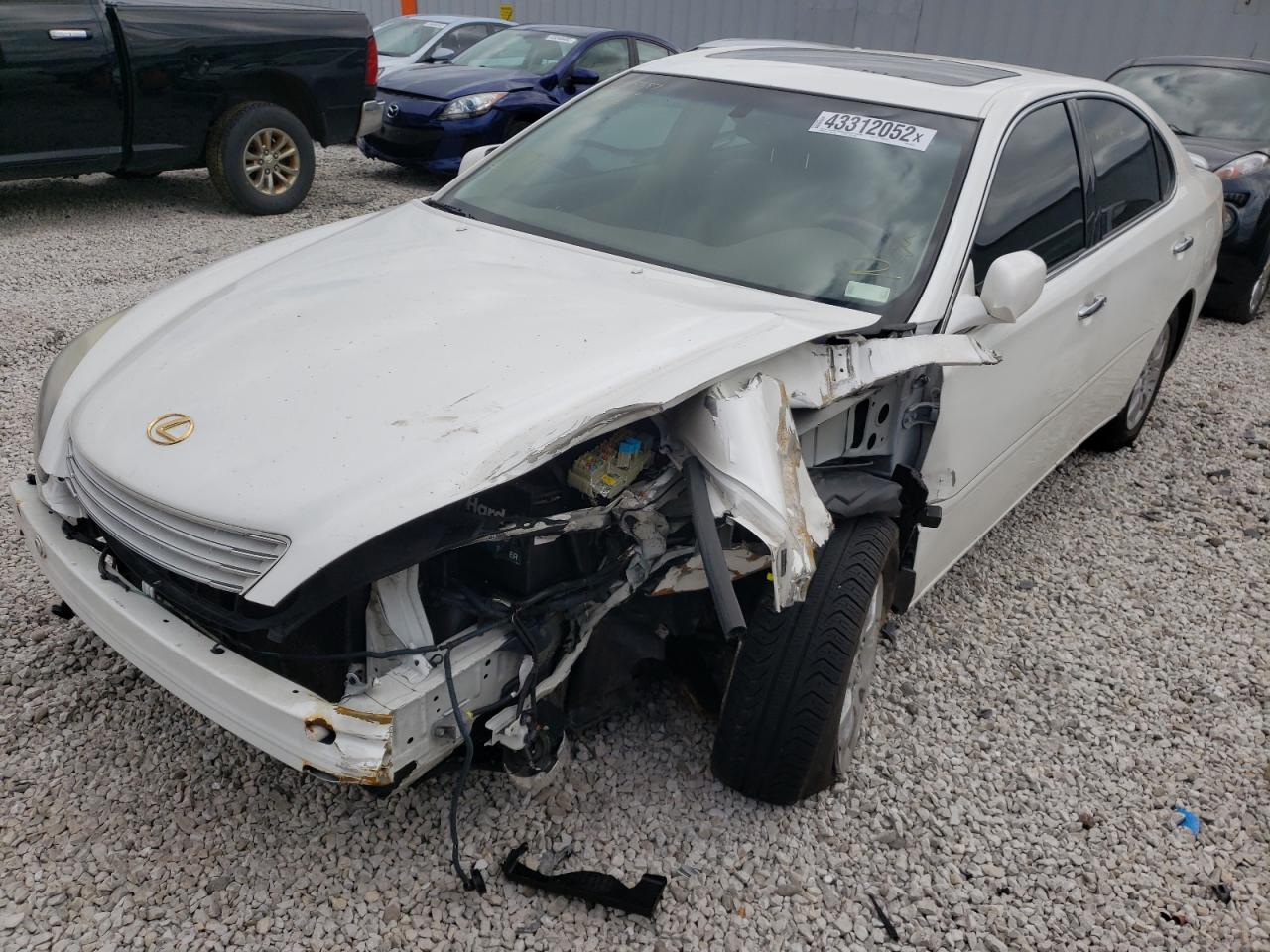 Photo 2 from auction – 2004 LEXUS ES 330 with VIN JTHBA30G145002058