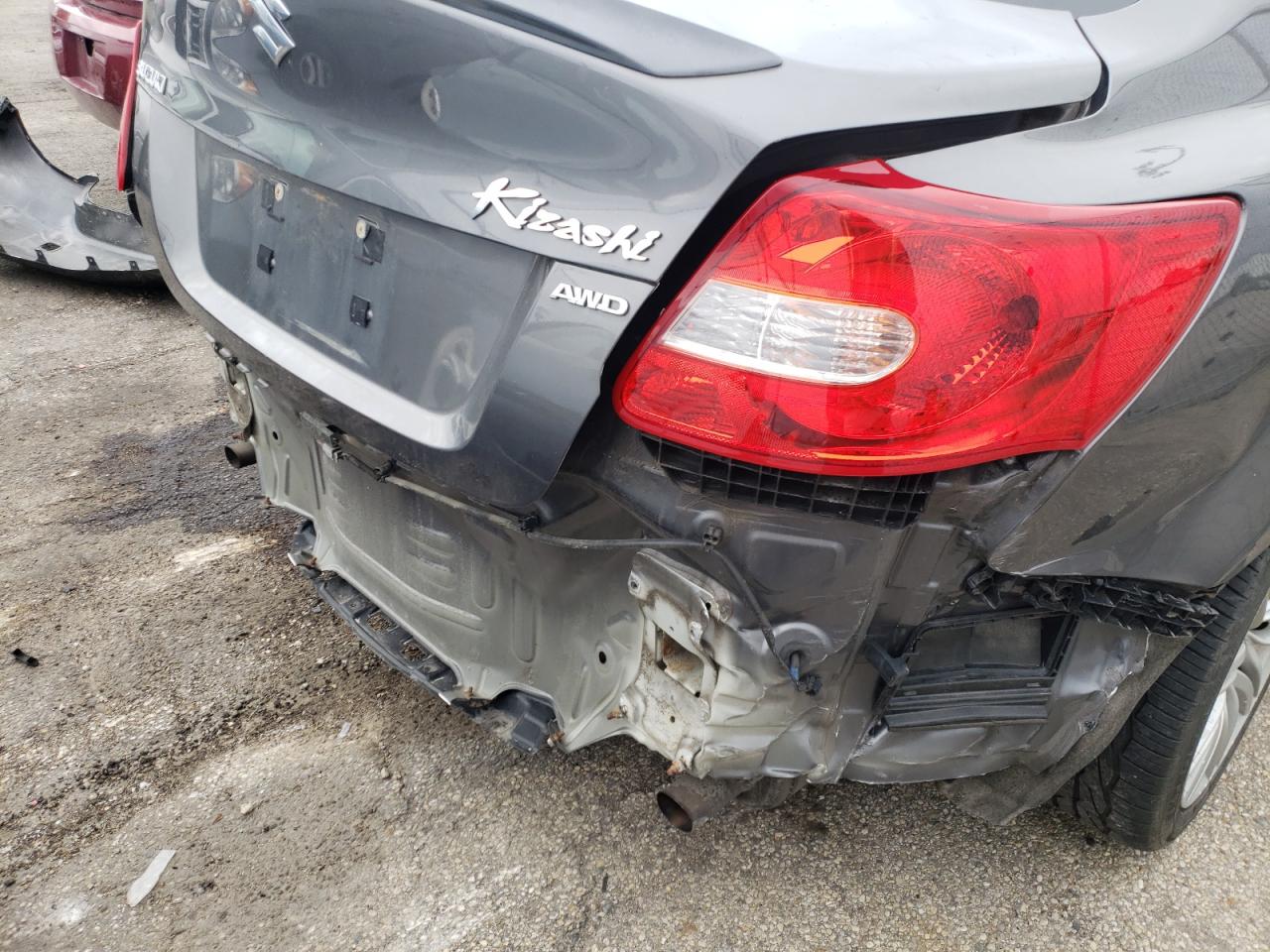 Photo 9 from auction – 2012 SUZUKI KIZASHI SP with VIN JS2RF9A64C6100218