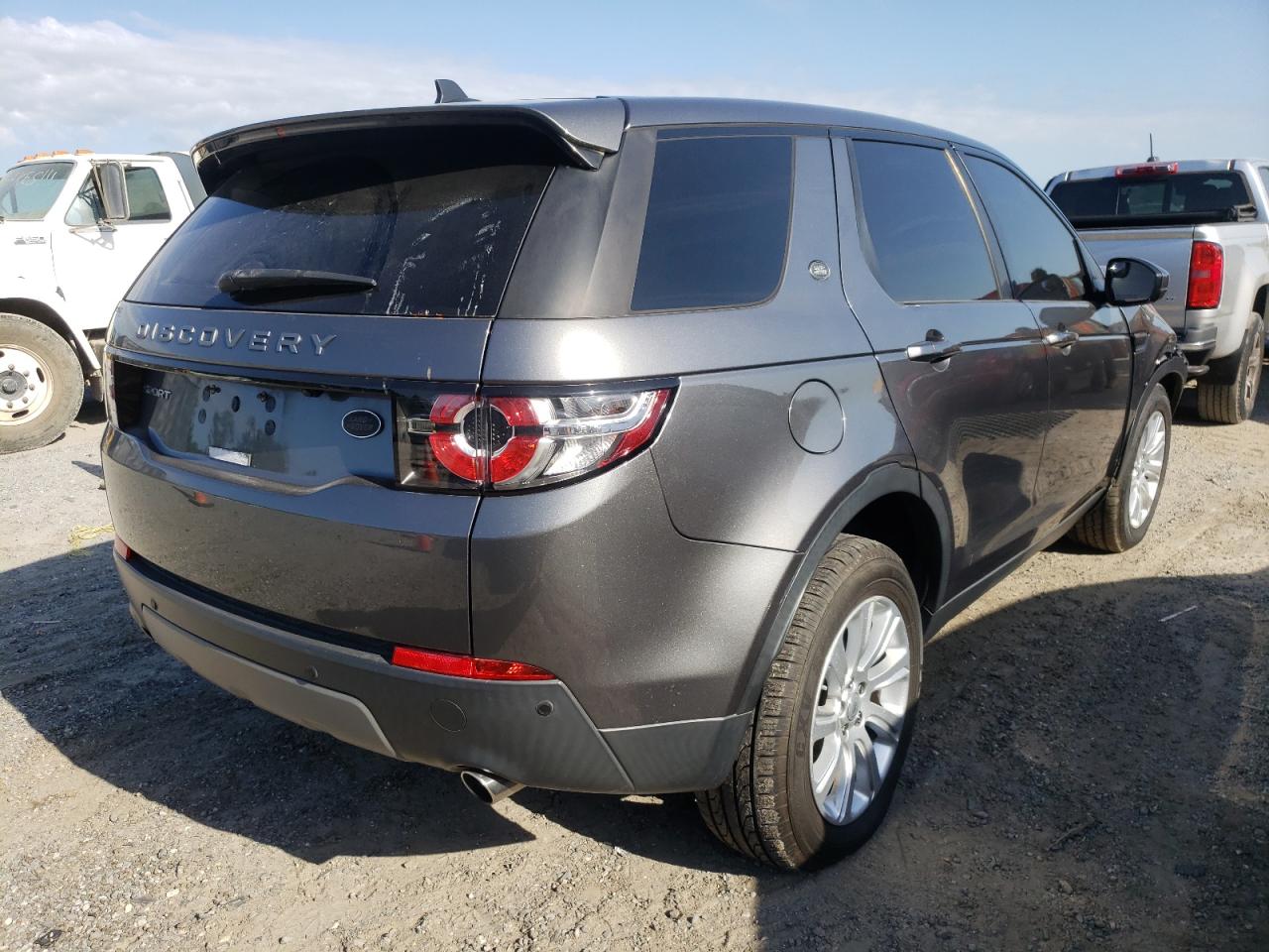 Photo 4 from auction – 2016 LAND ROVER DISCOVERY with VIN SALCP2BG7GH623537