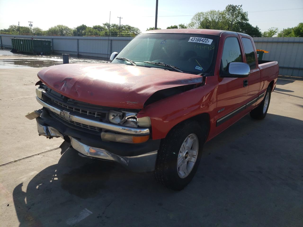 Photo 2 from auction – 2001 CHEVROLET SILVERADO with VIN 2GCEC19V511144988