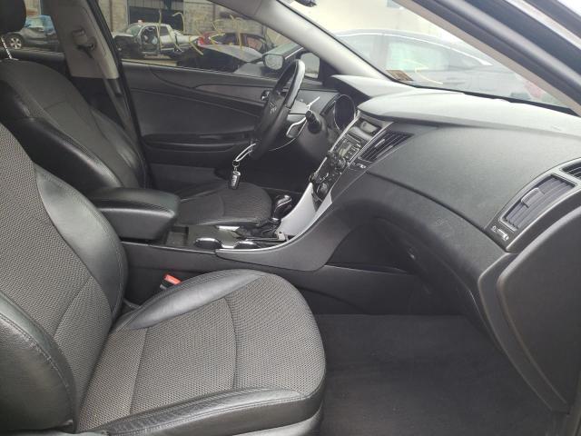 Photo 5 from auction – 2011 HYUNDAI SONATA SE with VIN 5NPEC4AC4BH262610