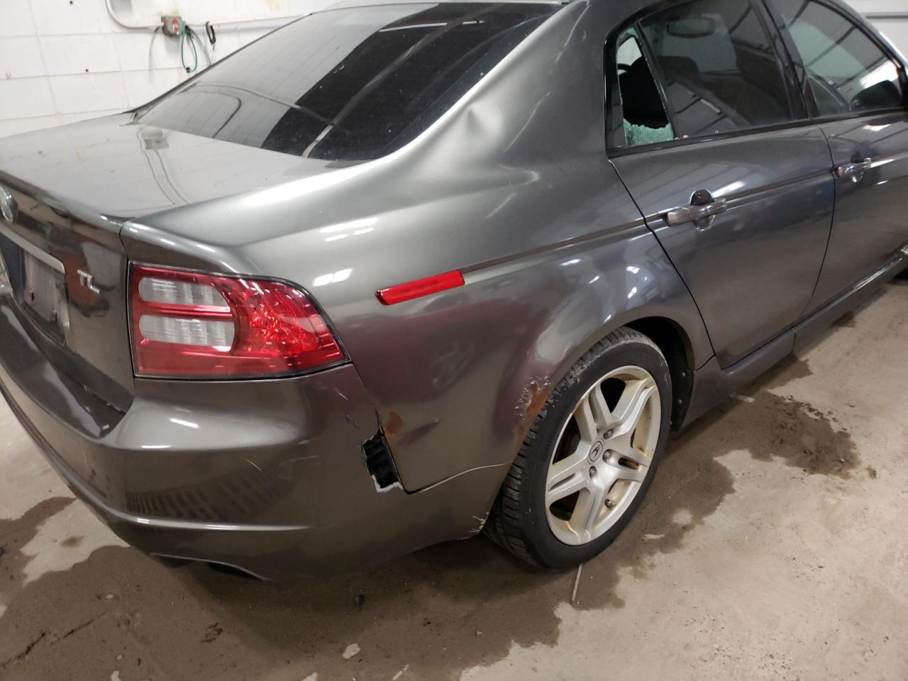 Photo 9 from auction – 2008 ACURA TL with VIN 19UUA66298A026453