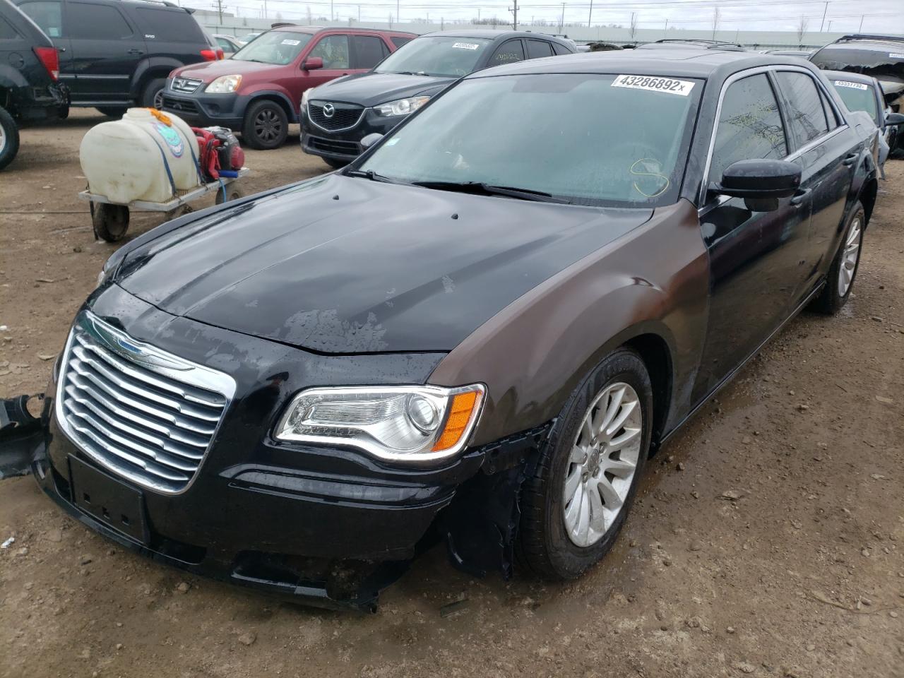 Photo 2 from auction – 2013 CHRYSLER 300 with VIN 2C3CCAAG7DH590032