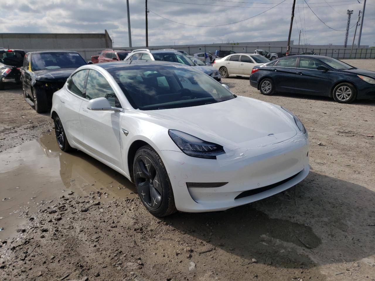 TESLA MODEL 3 2019 with VIN 5YJ3E1EA6KF483973 - Photo from auction