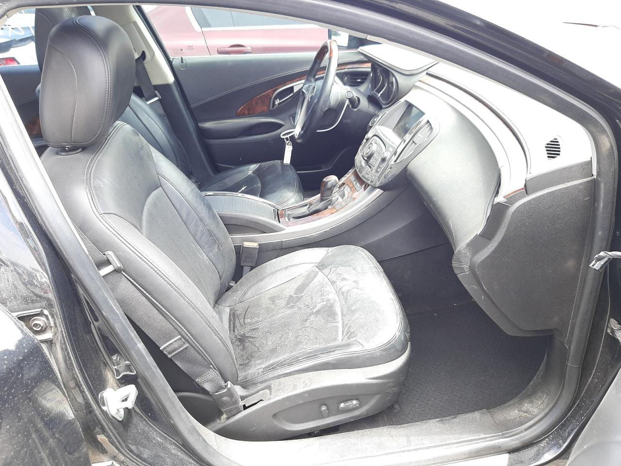 Photo 5 from auction – 2012 BUICK LACROSSE T with VIN 1G4GJ5G30CF336267