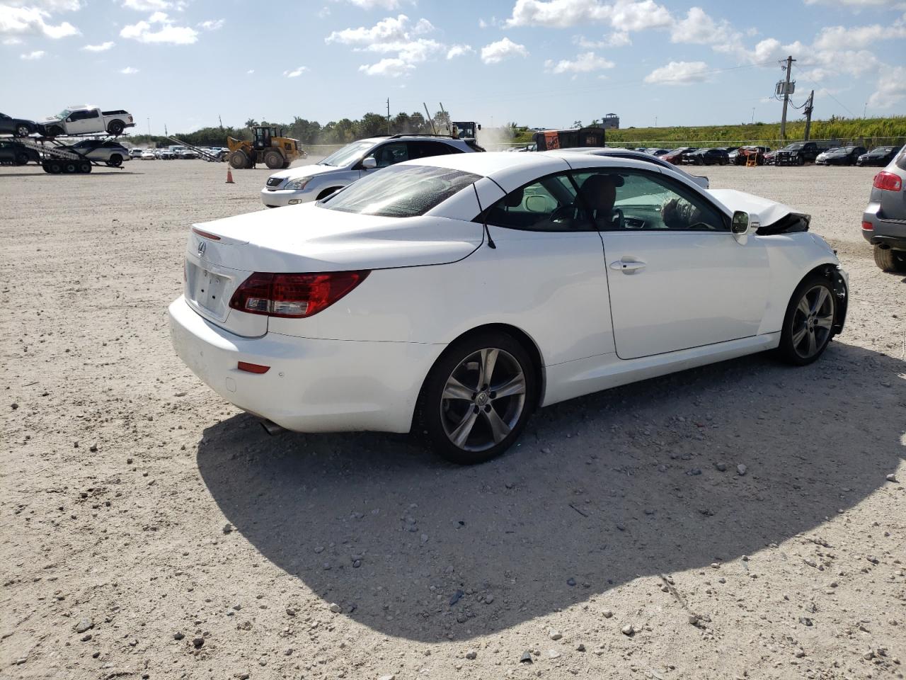 Photo 4 from auction – 2012 LEXUS IS 250 with VIN JTHFF2C21C2523861