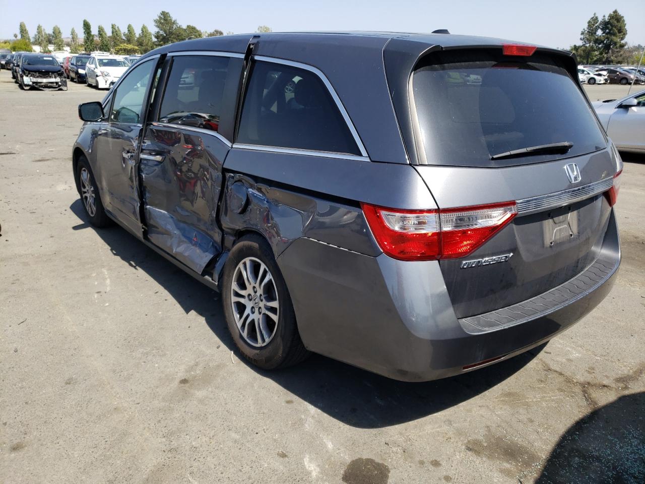 Photo 3 from auction – 2012 HONDA ODYSSEY EX with VIN 5FNRL5H60CB037317