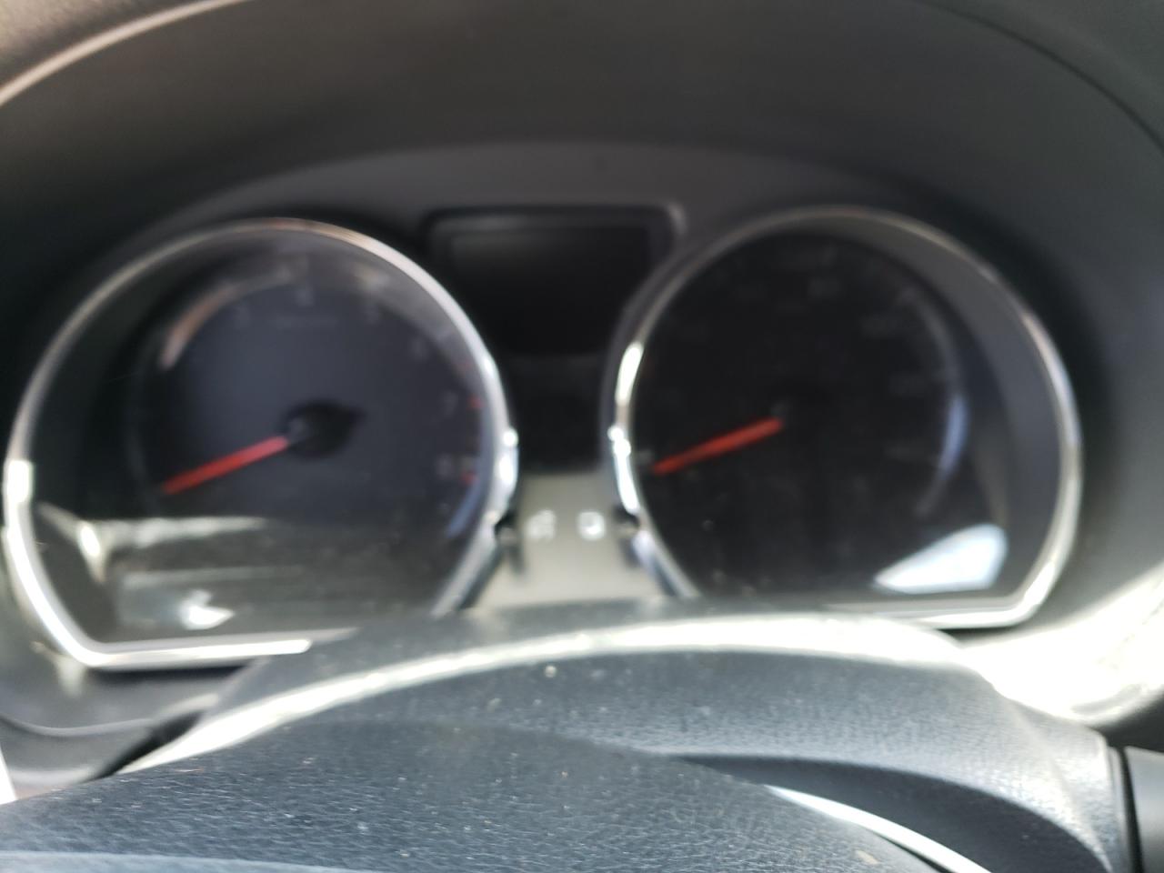 Photo 8 from auction – 2019 NISSAN VERSA S with VIN 3N1CN7AP5KL806749