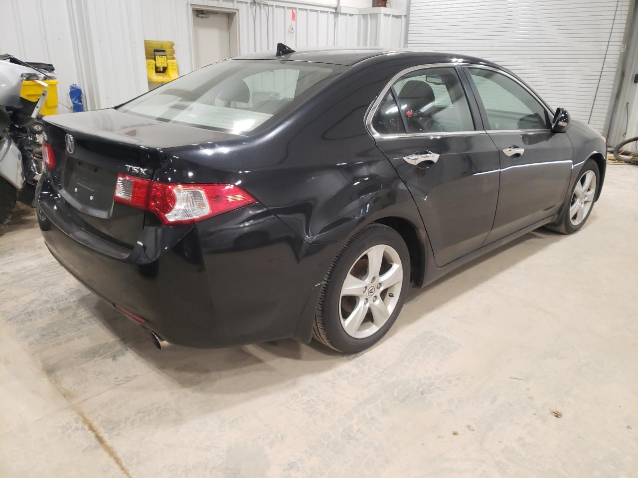 Photo 4 from auction – 2009 ACURA TSX with VIN JH4CU26659C030095