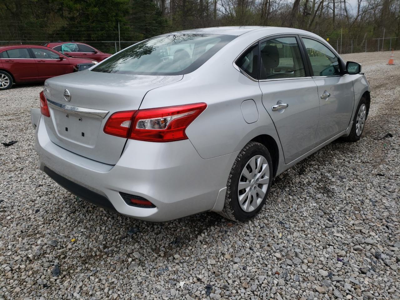 Photo 4 from auction – 2017 NISSAN SENTRA S/S with VIN 3N1AB7AP5HY281963