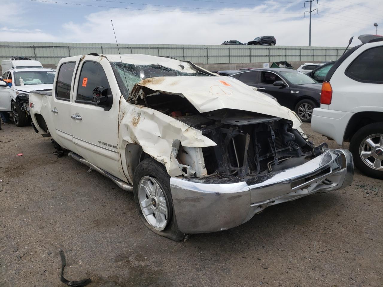 CHEVROLET SILVERADO 2012 with VIN 3GCPKSE74CG286610 - Photo from auction