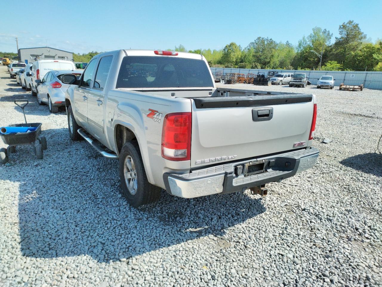 Photo 3 from auction – 2007 GMC NEW SIERRA with VIN 3GTEK13M97G542210