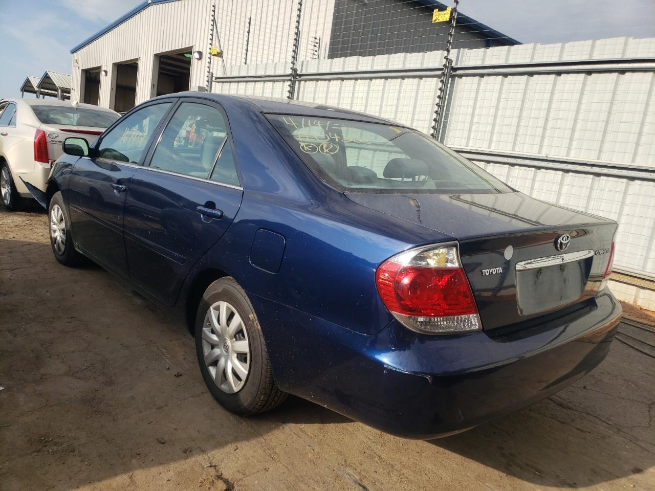 Photo 3 from auction – 2006 TOYOTA CAMRY LE with VIN 4T1BE32K96U104266