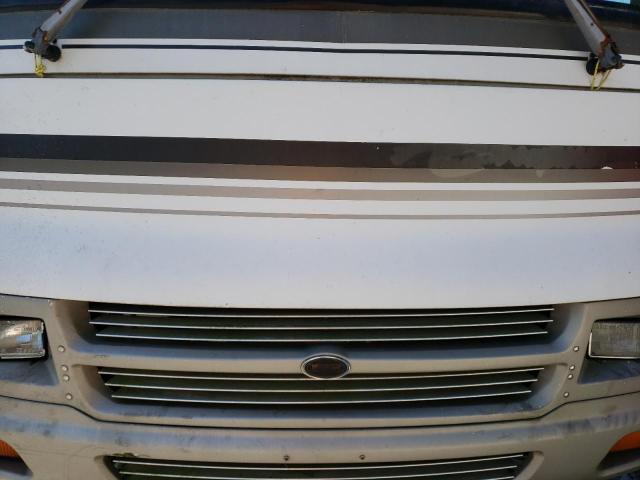 Photo 7 from auction – 2001 WINNEBAGO ADVENTURER with VIN 1FCNF53S110A01691