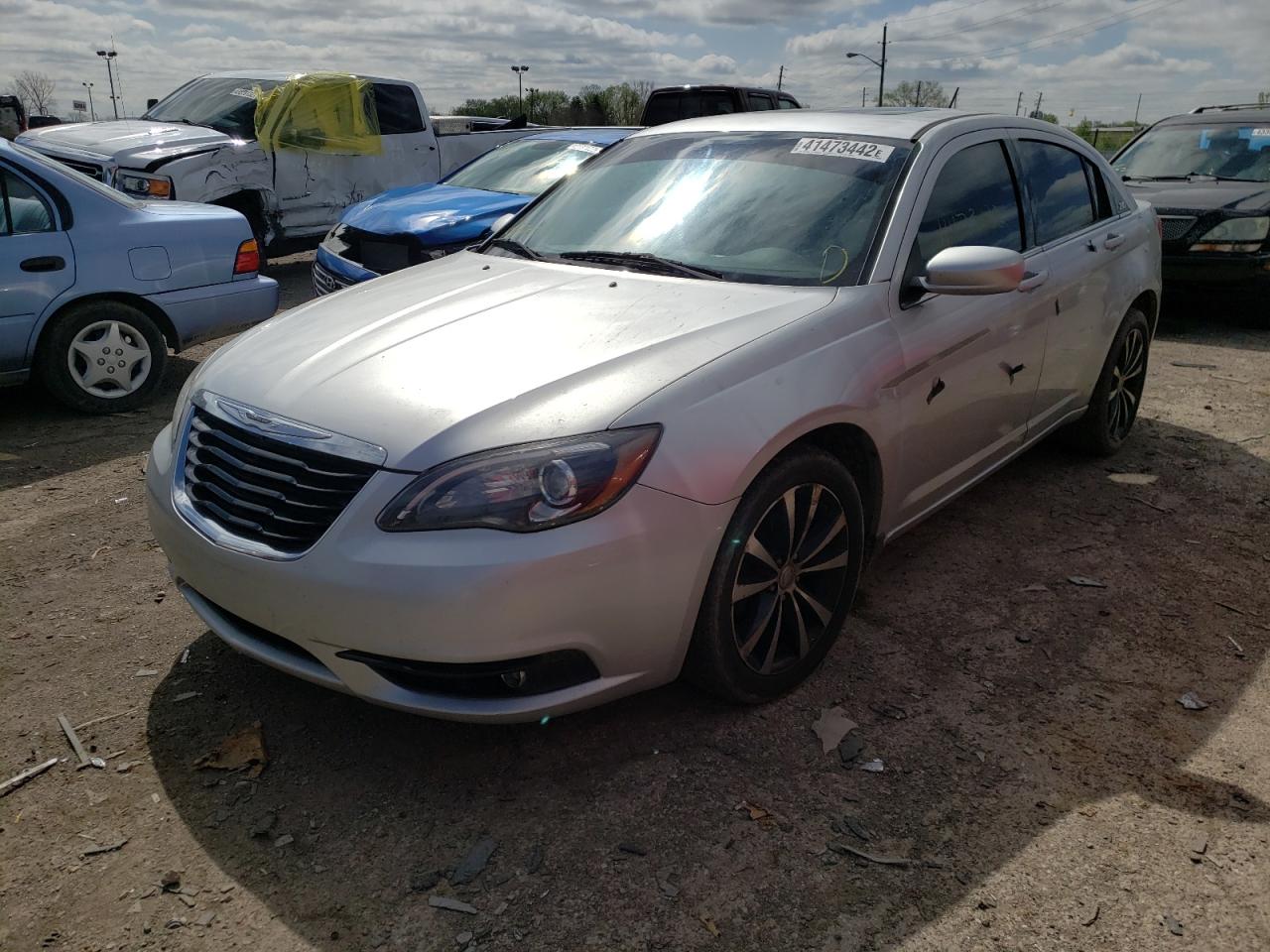 Photo 2 from auction – 2012 CHRYSLER 200 TOURIN with VIN 1C3CCBBG4CN249715
