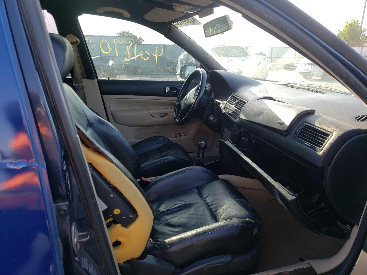 Photo 5 from auction – 2002 VOLKSWAGEN JETTA GLS with VIN 3VWSP69M02M186102