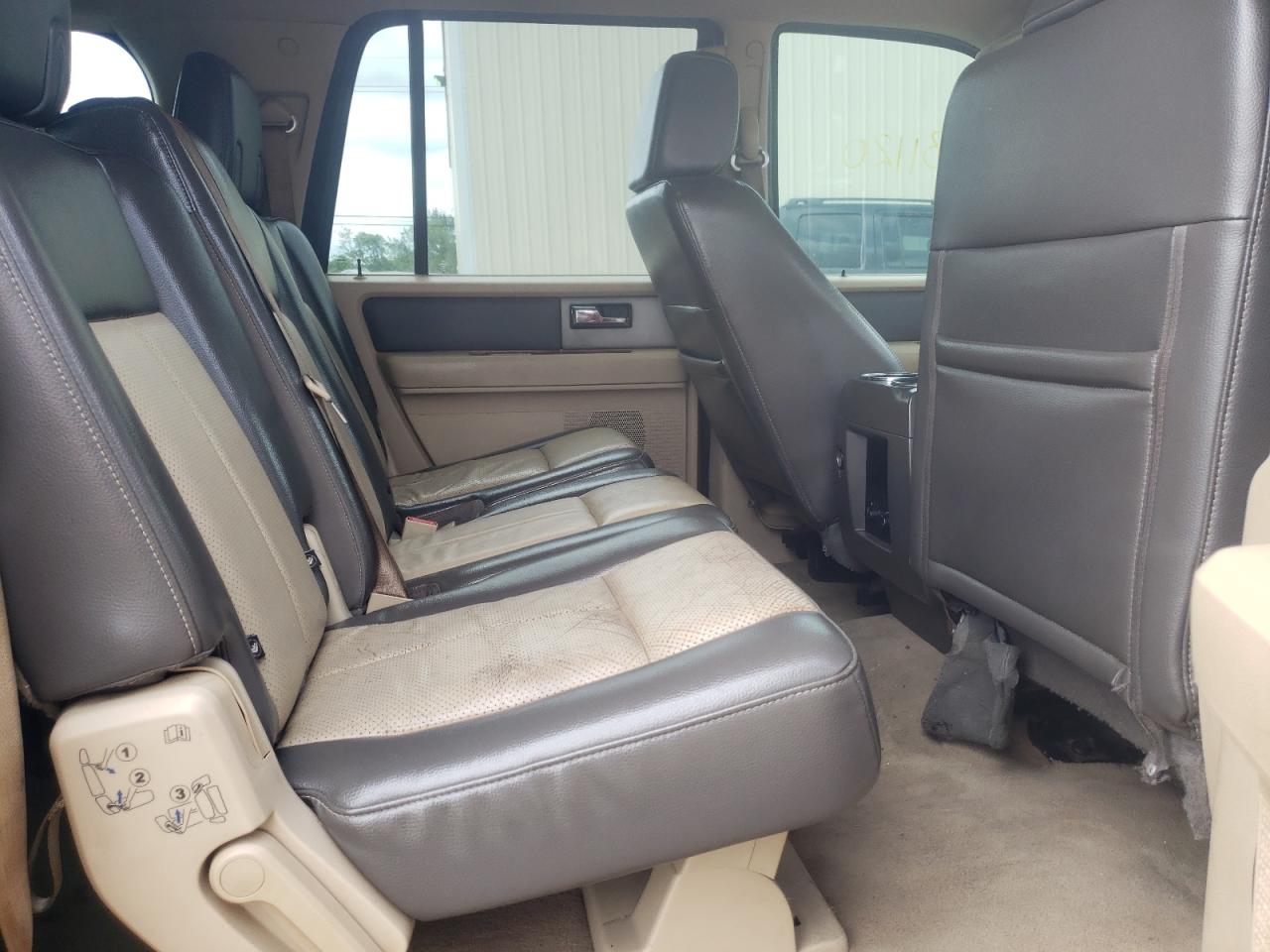 Photo 6 from auction – 2007 FORD EXPEDITION with VIN 1FMFK17517LA22265