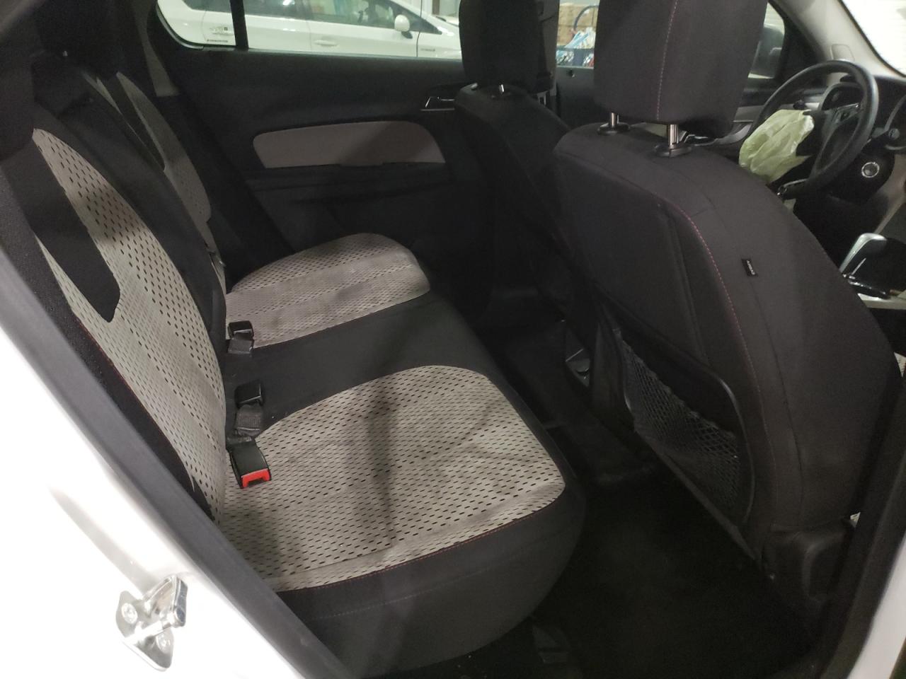 Photo 6 from auction – 2015 CHEVROLET EQUINOX LS with VIN 2GNFLEEKXF6299173